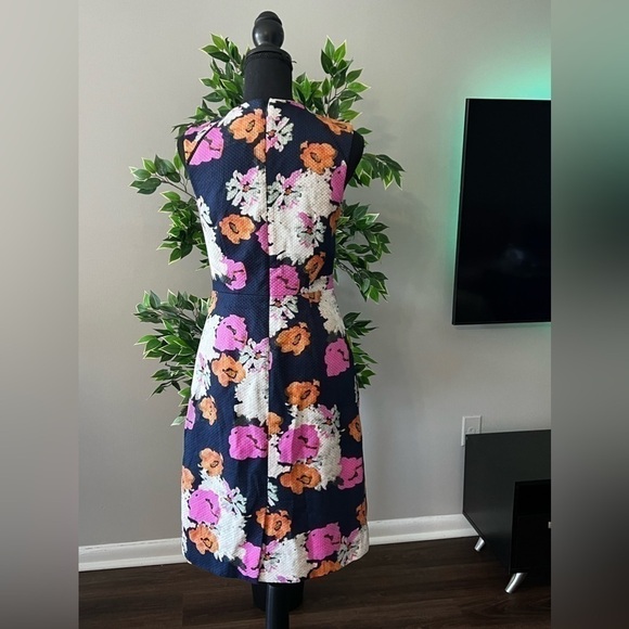 J. Crew Portfolio Shift Dress
Navy Petunia Print - Picture 5 of 9